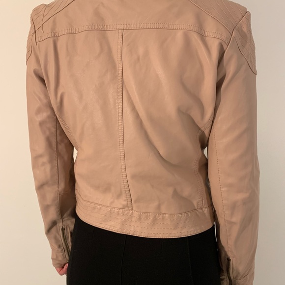 Pale pink faux leather jacket - Picture 2 of 2
